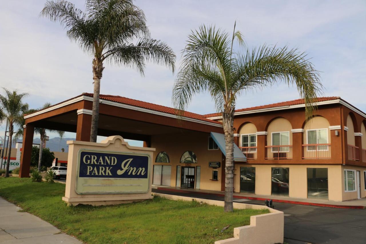 Grand Park Inn Baldwin Park Exteriör bild