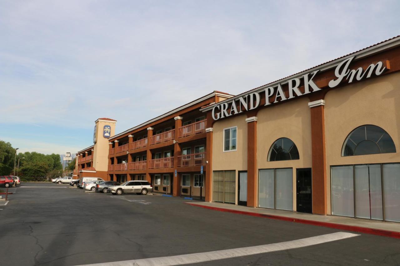 Grand Park Inn Baldwin Park Exteriör bild
